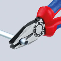 KN-0302160SB Плоскогубцы комбинированные черненые, 160 мм 0302160SB KNIPEX