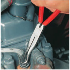 KN-3811200 Плоскогубцы механика, 200 мм, 38 11 200 KN-3811200 KNIPEX