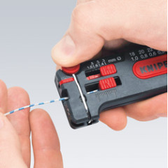 KN-1280040SB Съемник изоляции модель Mini 12 80 040 SB KN-1280040SB KNIPEX