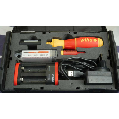 WH-44318 Диэлектрическая VDE отвертка speedE II electric 591 44318 5 предметов Wiha